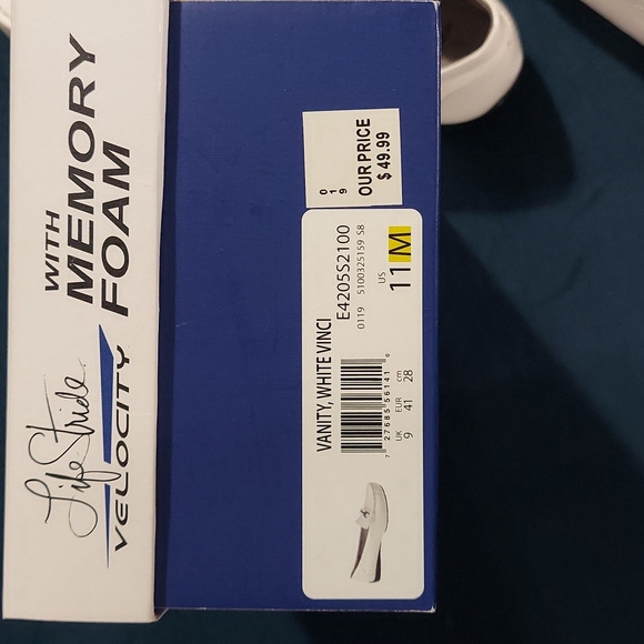 Comfort Flats - Picture 5 of 9